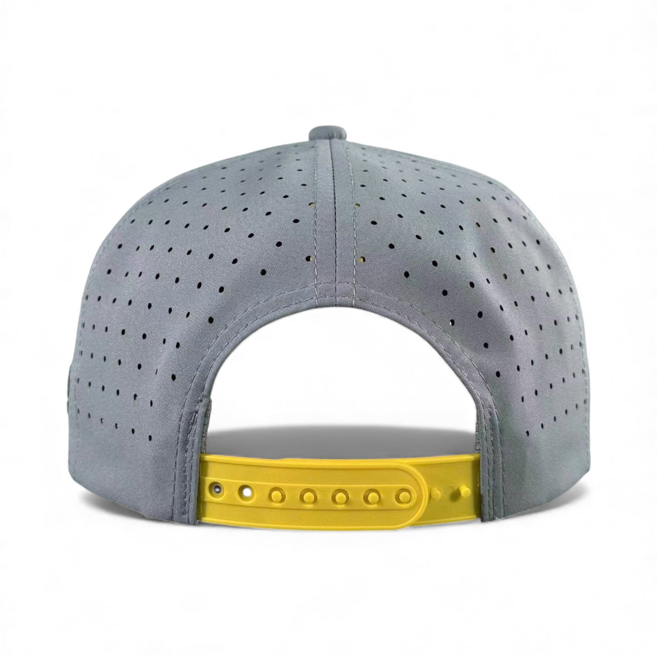 The UFO Golf Hat in Alien Gray is an adjustable snapback cap with a built-in magnetic ball marker holder and included marker—perfect for any golfer.